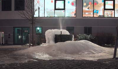 picture of frozen fountain