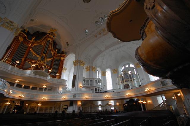 The St. Micheals church got a very nice feeling around it. Somehow like a living room. They want to install a third organ.